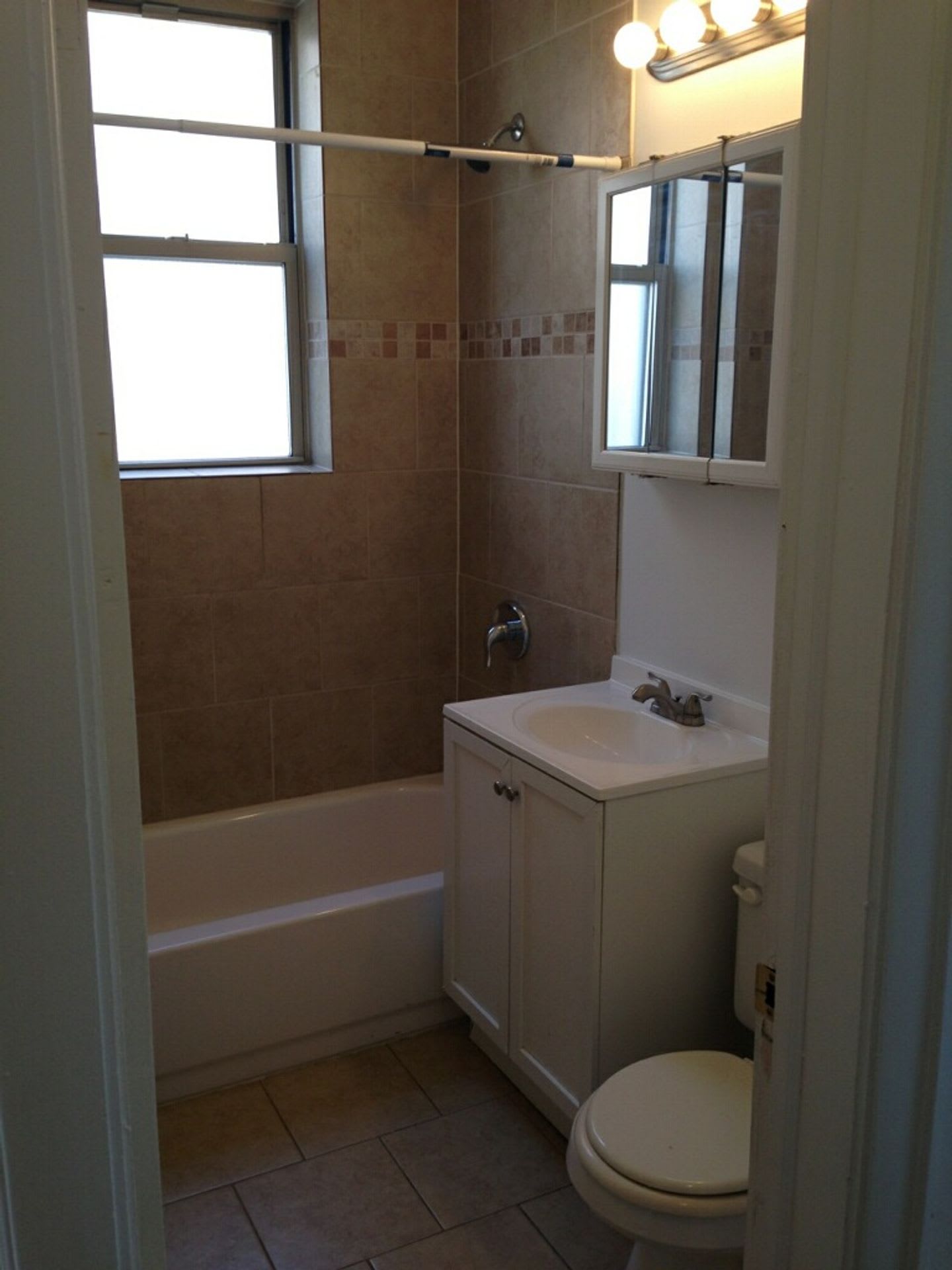 8001 S Marshfield – photo 3