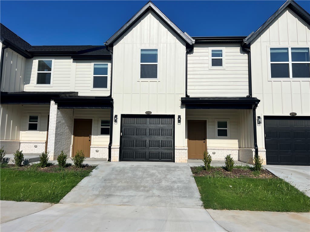 1715 Cuppett Circle – photo 1