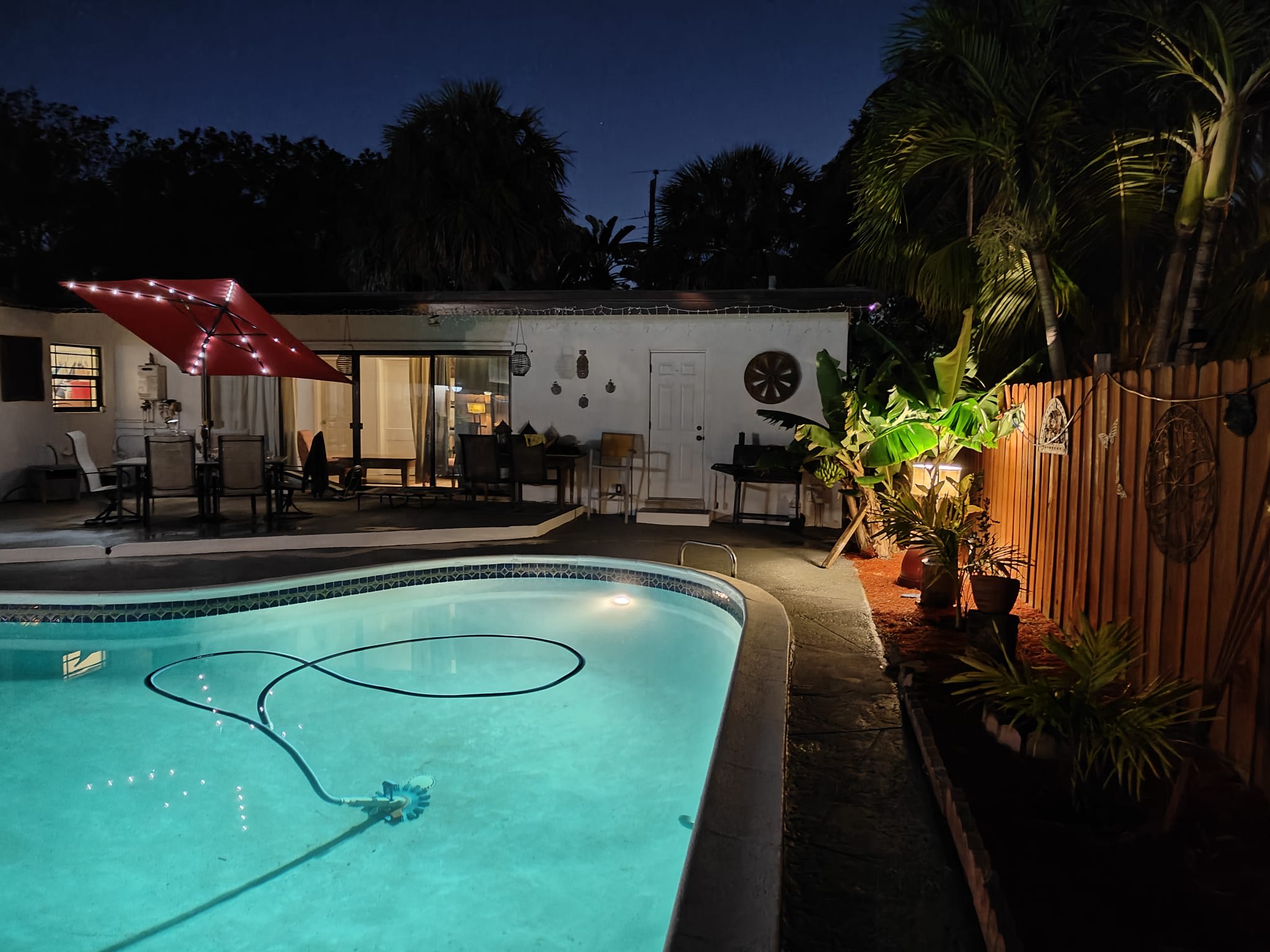 2835 Dewey Street – photo 3