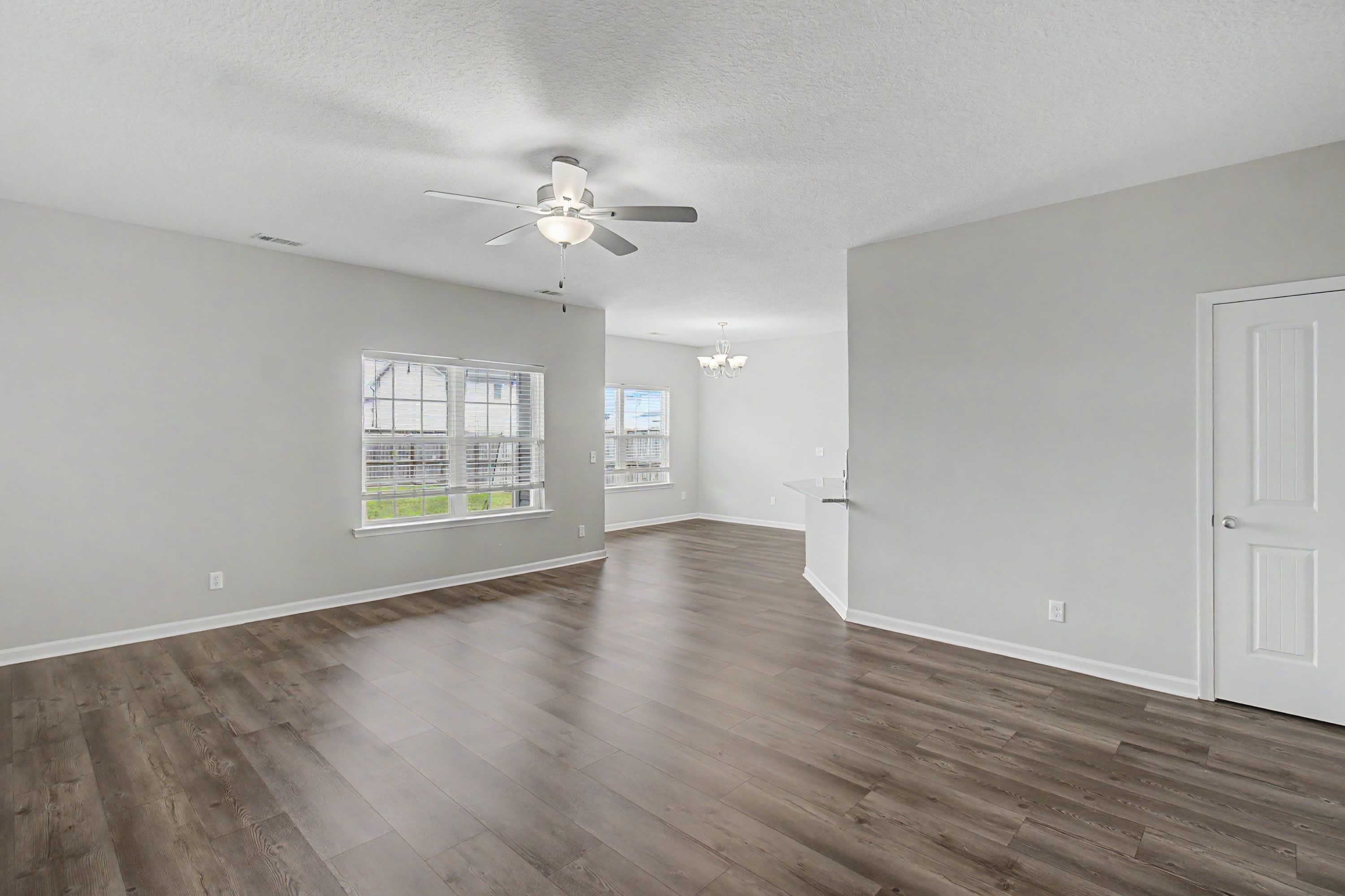 36 Herty Lane – photo 2