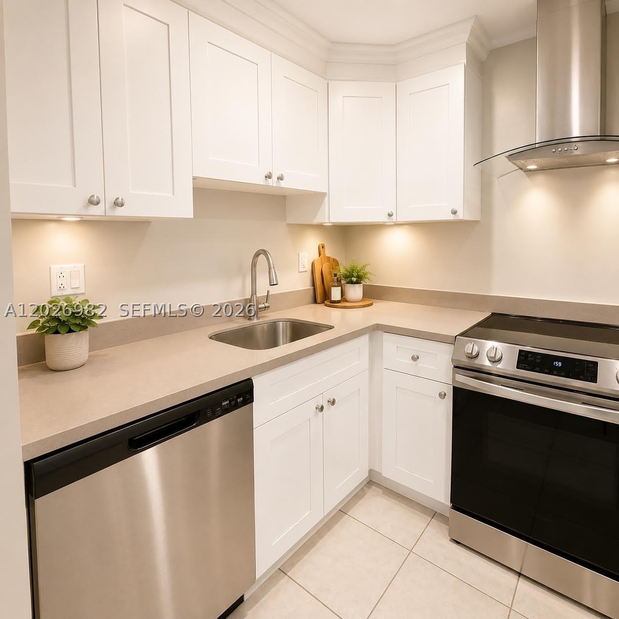 8335 SW 72nd Ave – photo 2