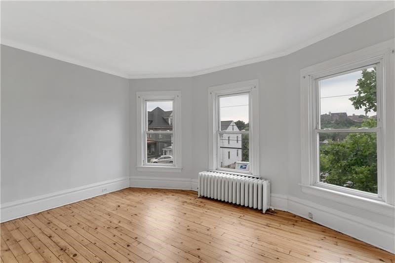 511 N Main St – photo 3