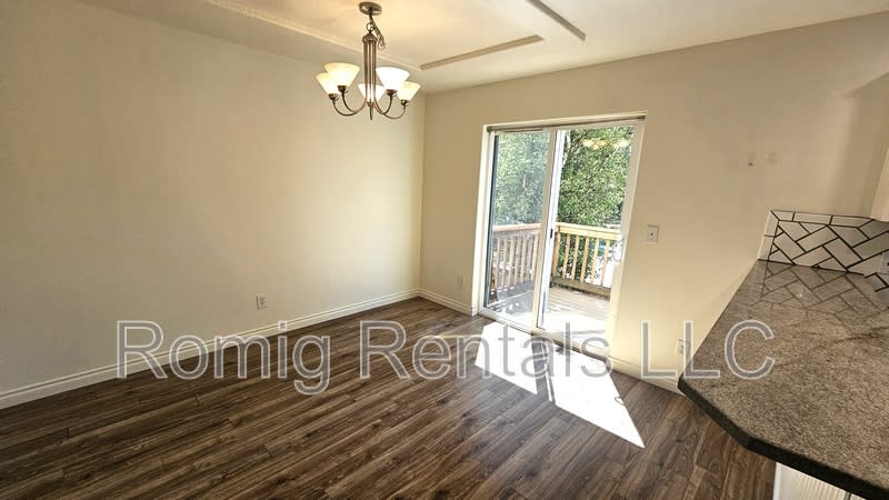1817 Northeast 88th Circle – photo 4