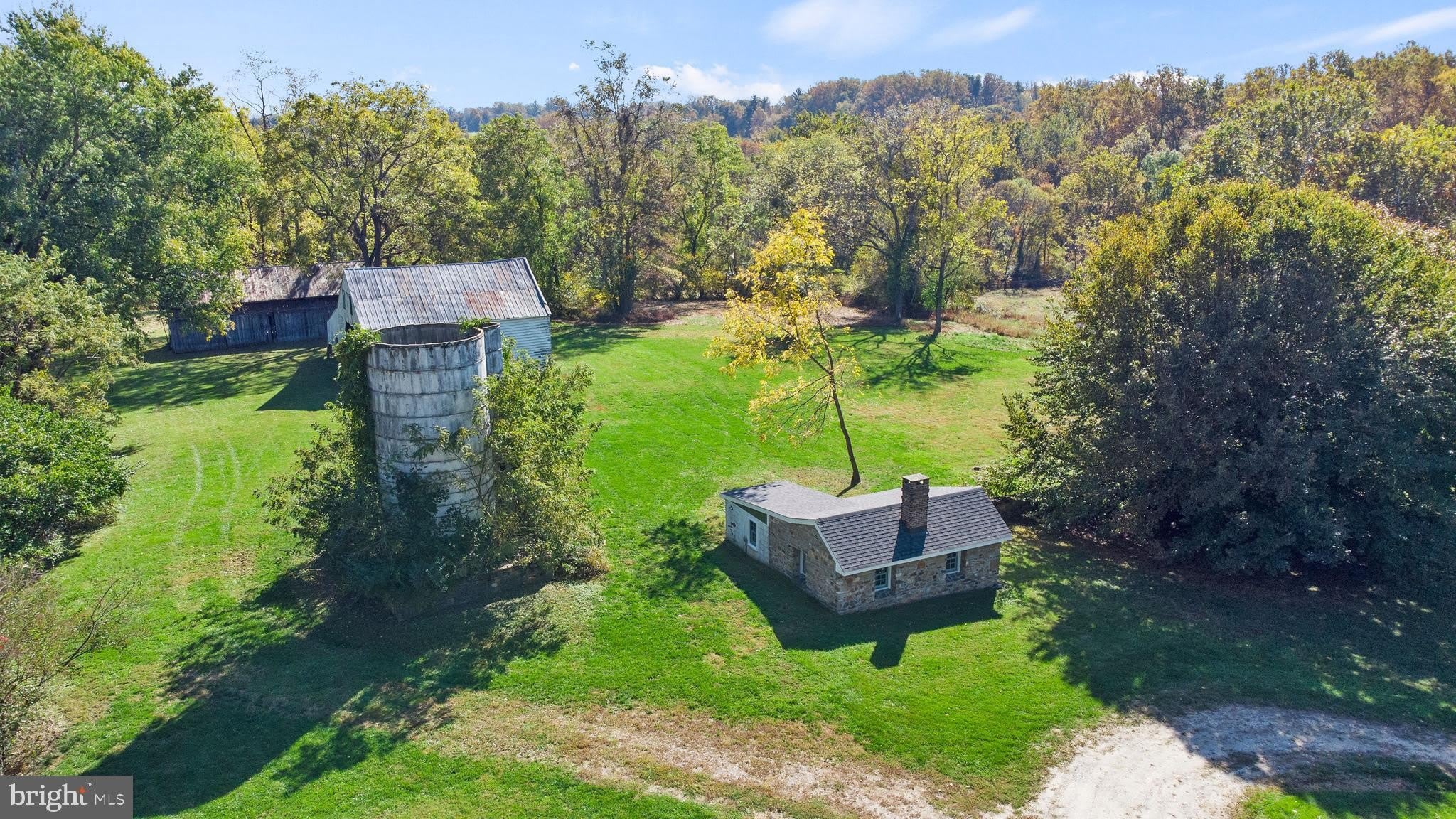16131 Old York Road – photo 4