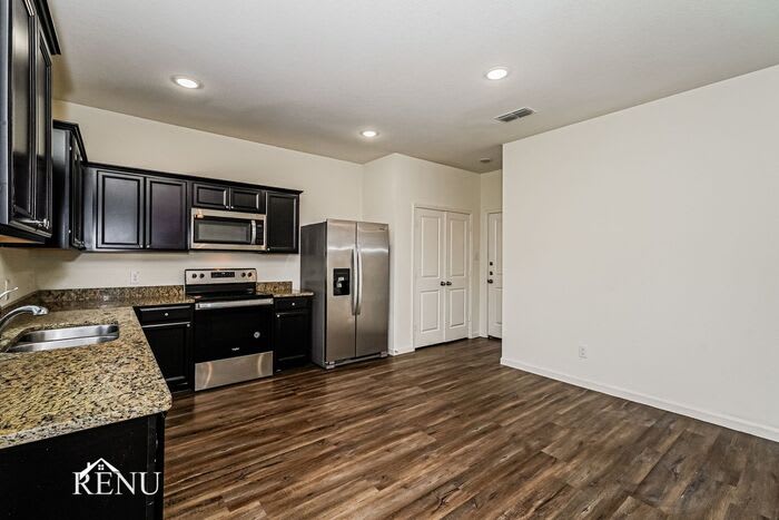 6017 Mojave Drive – photo 3