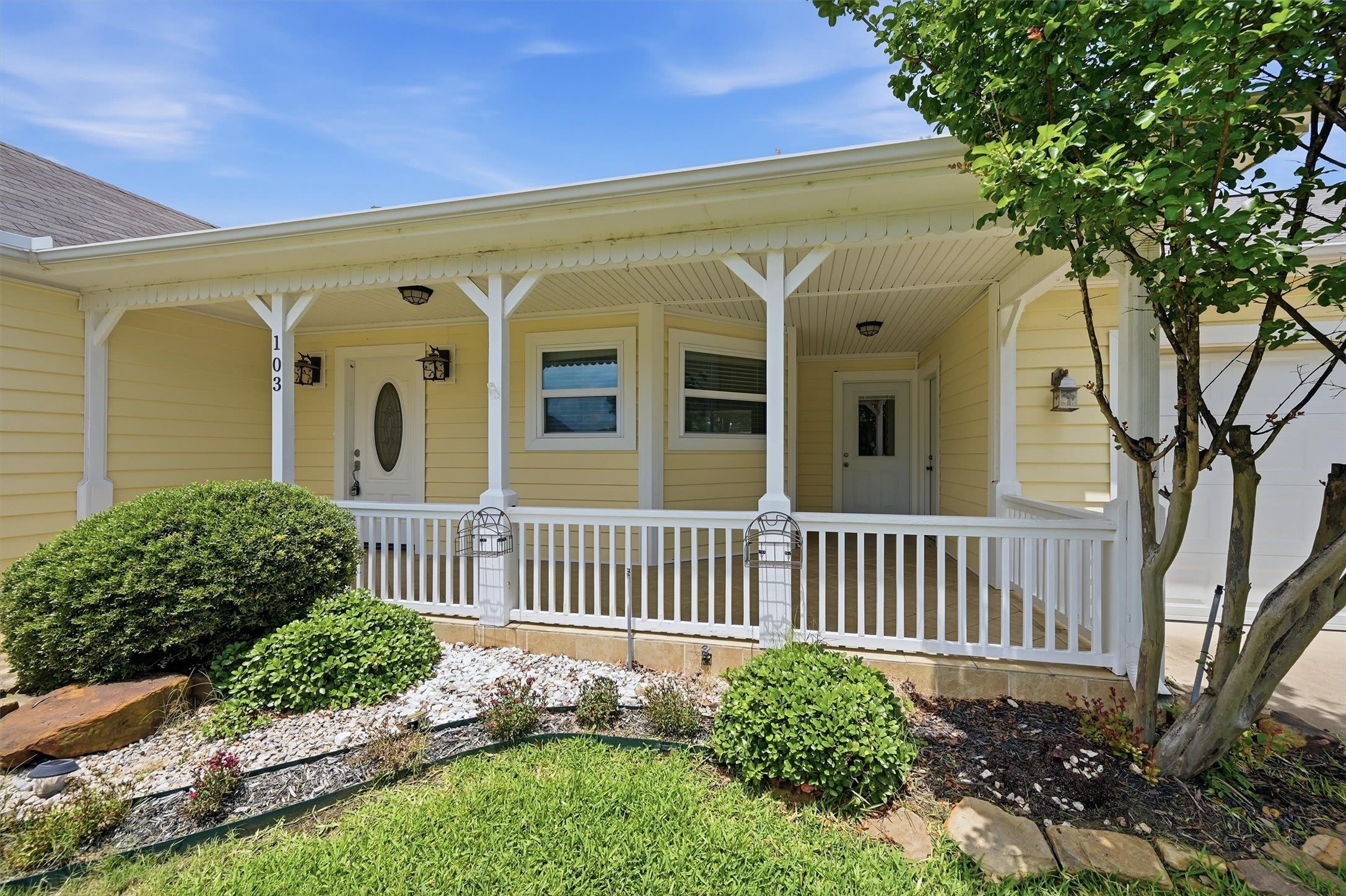103 Seminole Drive – photo 1