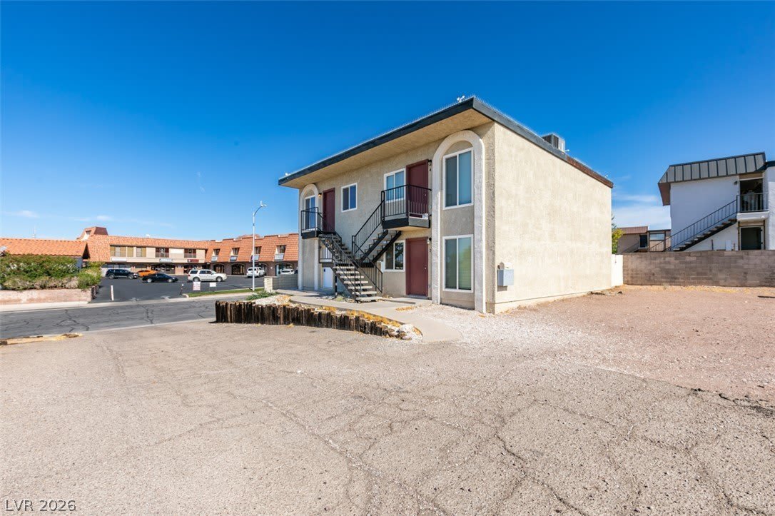 525 Fir Street – photo 4