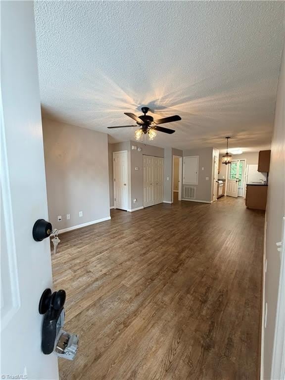 418 Westbrook Court – photo 4