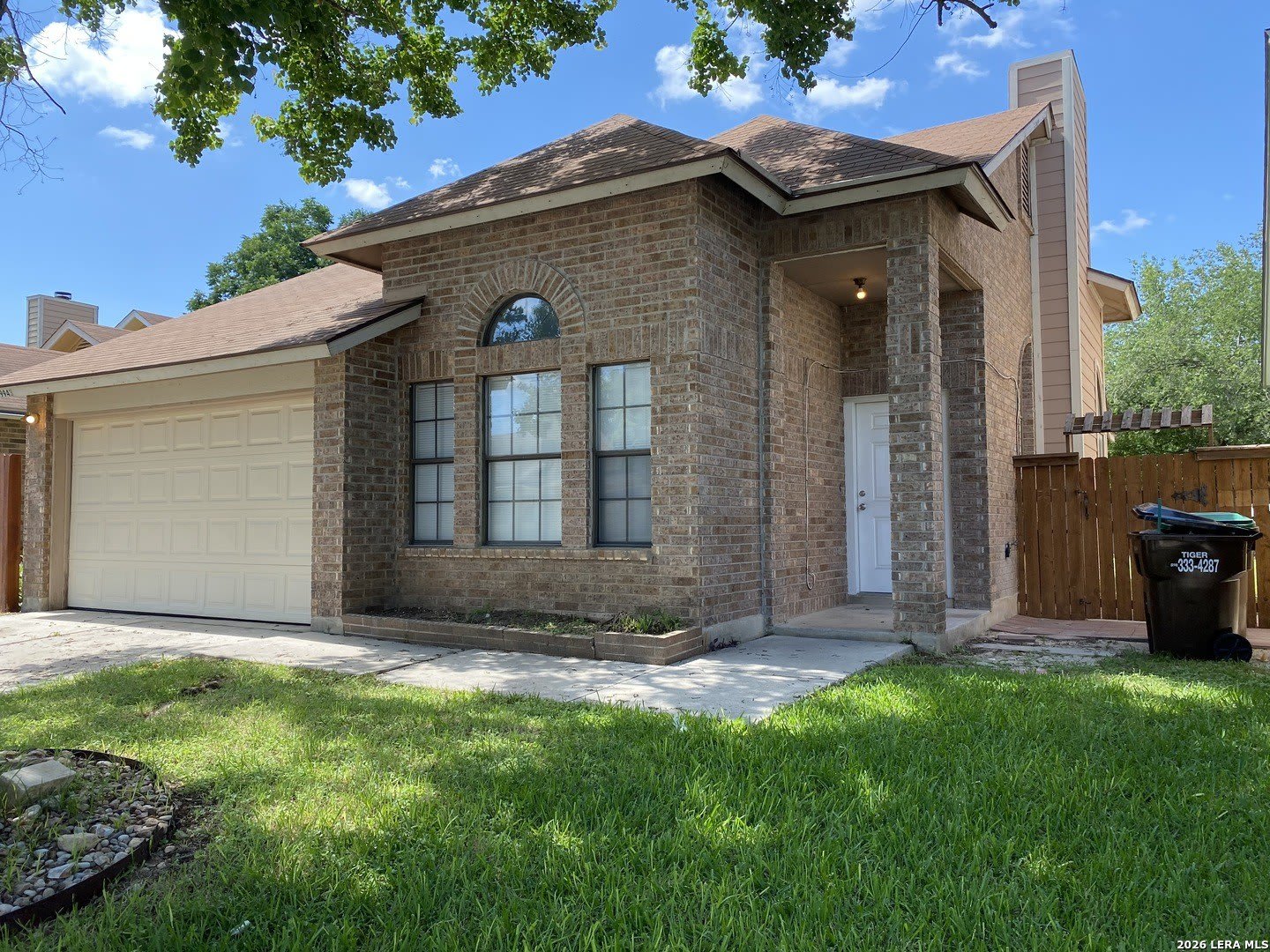 9943 ECHO PLAIN DR – photo 2