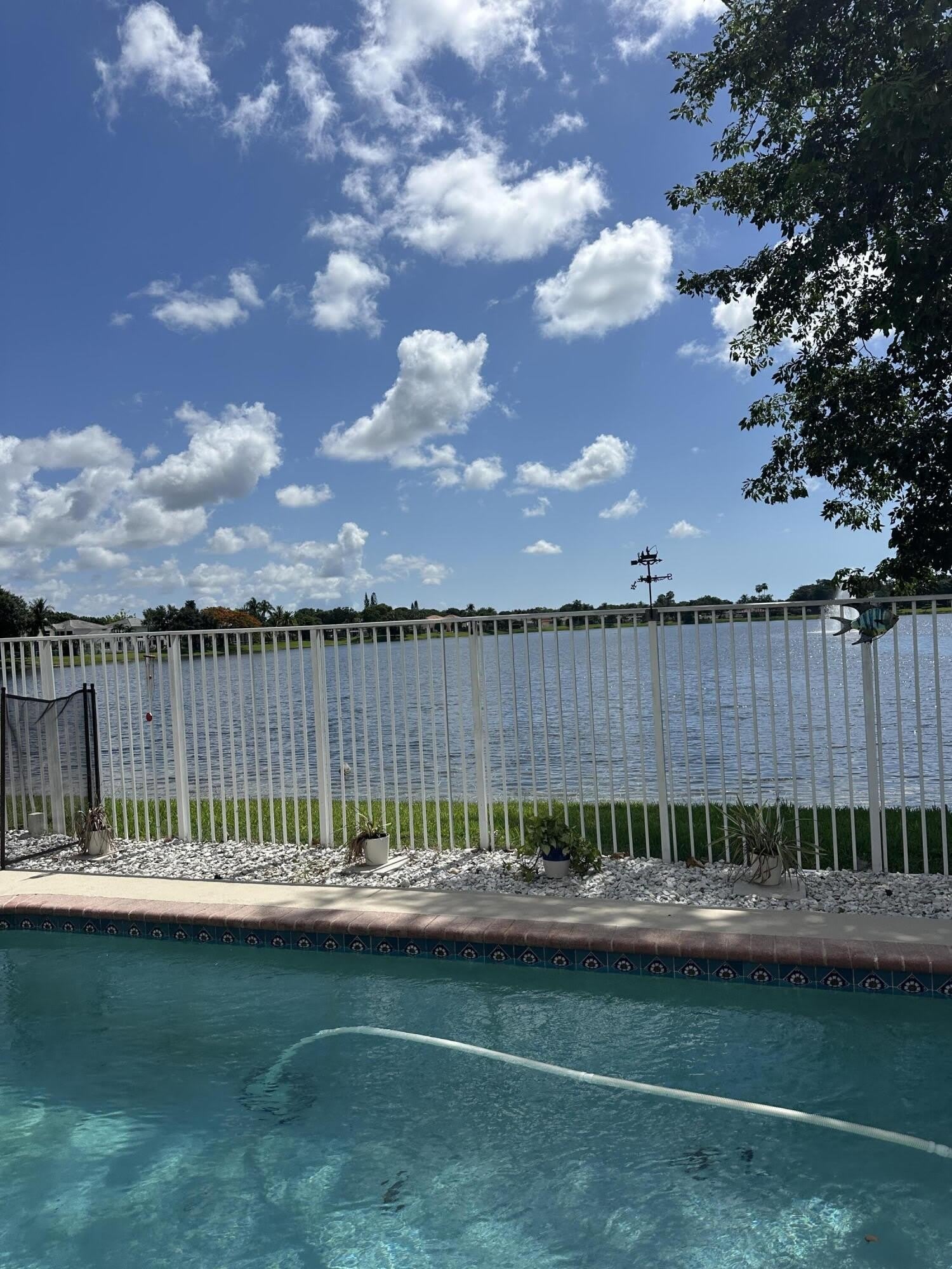 5220 NW 53rd Avenue – photo 3