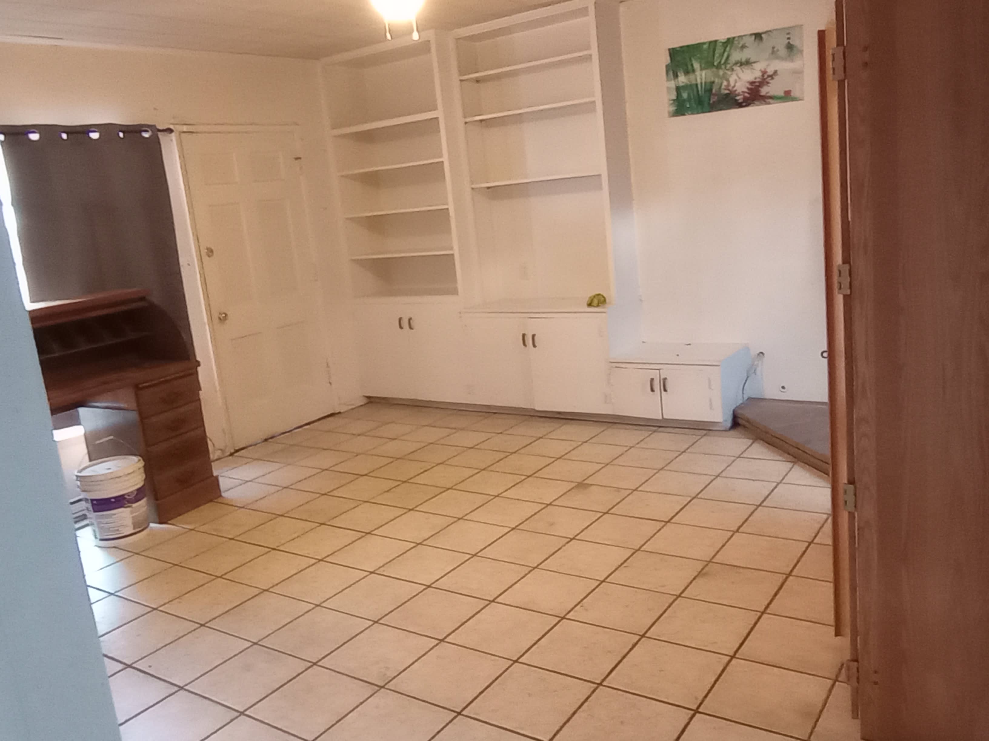 871 E Franklin Ave – photo 5