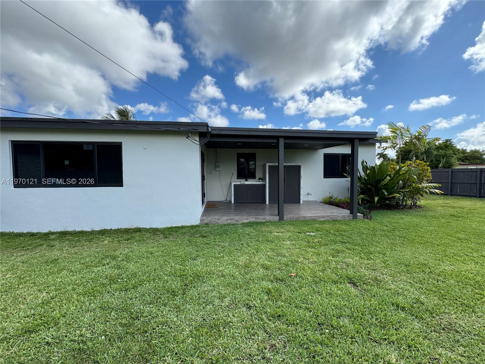 8400 Southwest 46th Street – photo 2