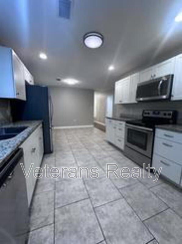 113 Alverado Dr – photo 4