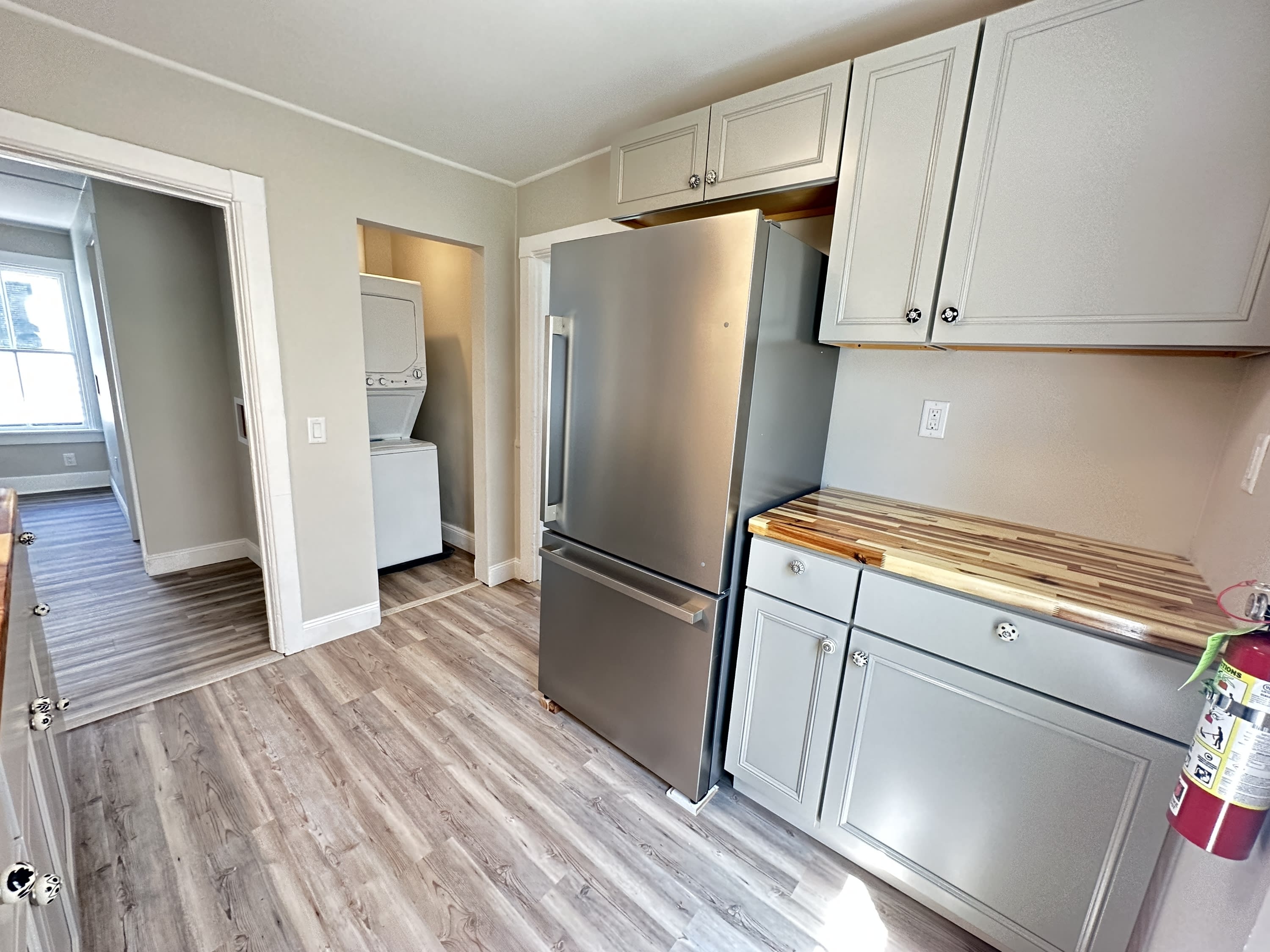 38-40 Cedar Street – photo 5
