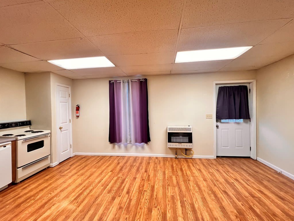 10 APT-B CLINTON ST – photo 5