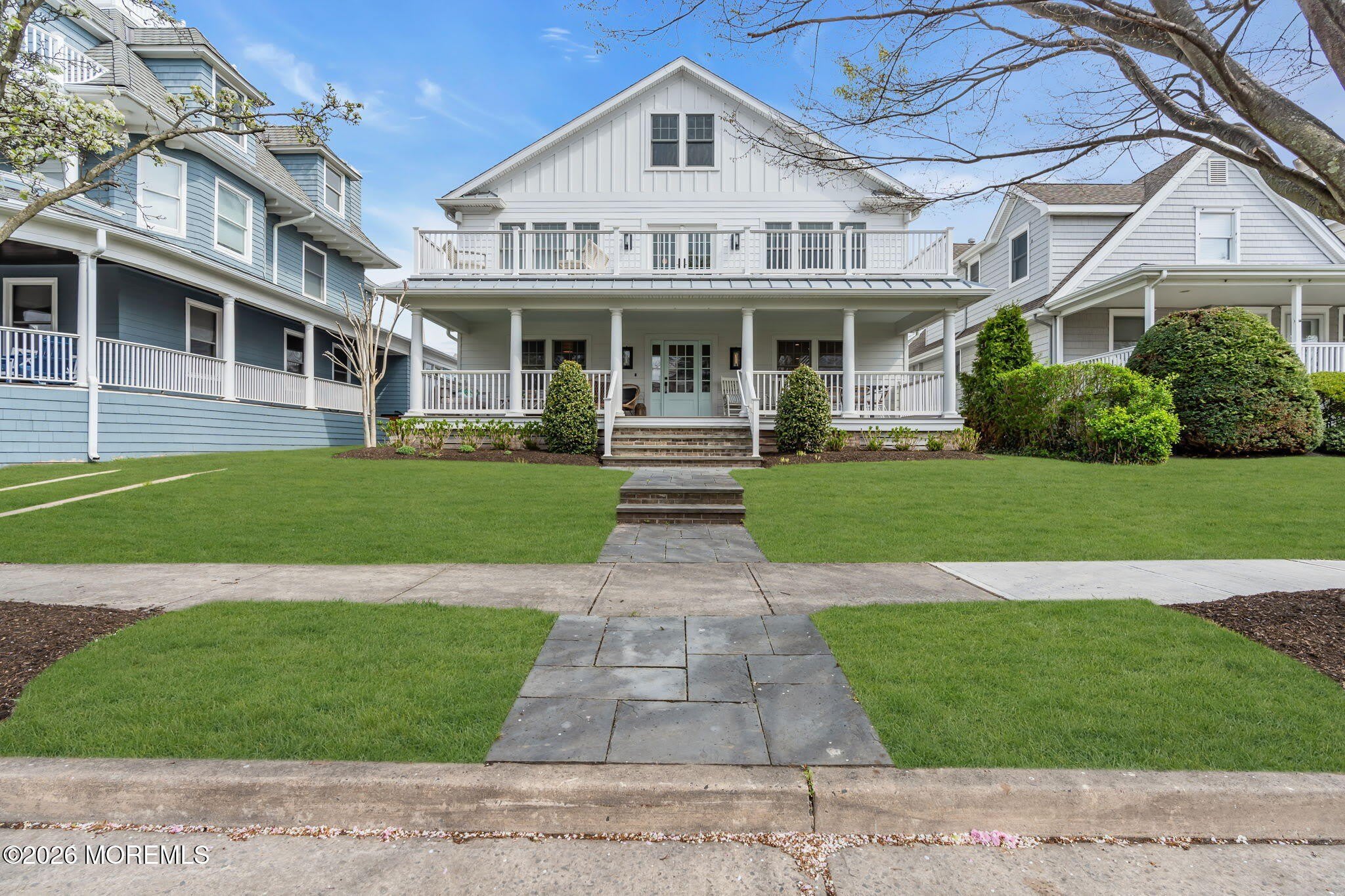 112 Sylvania Avenue – photo 2