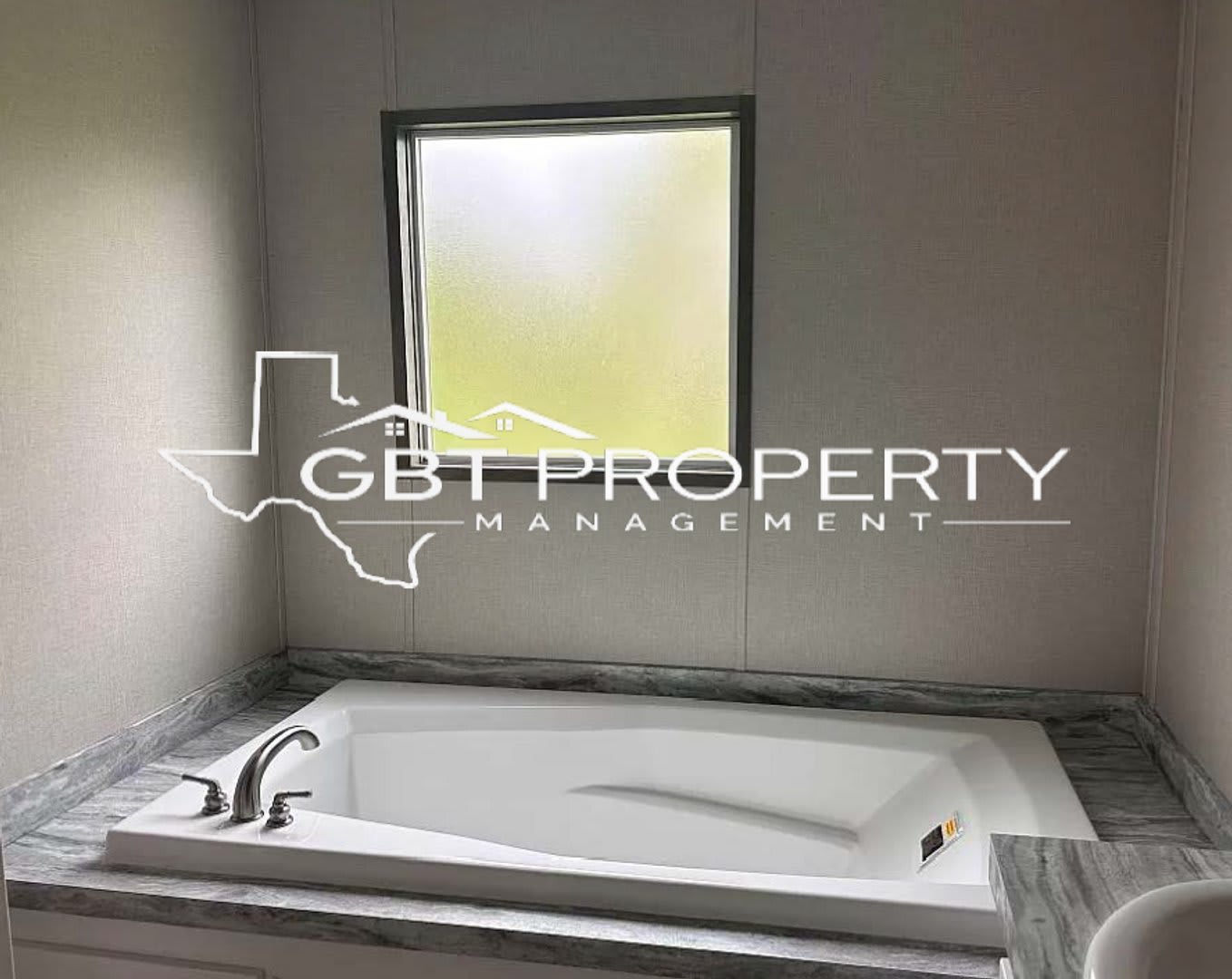 Brand New Home for Rent! – photo 4