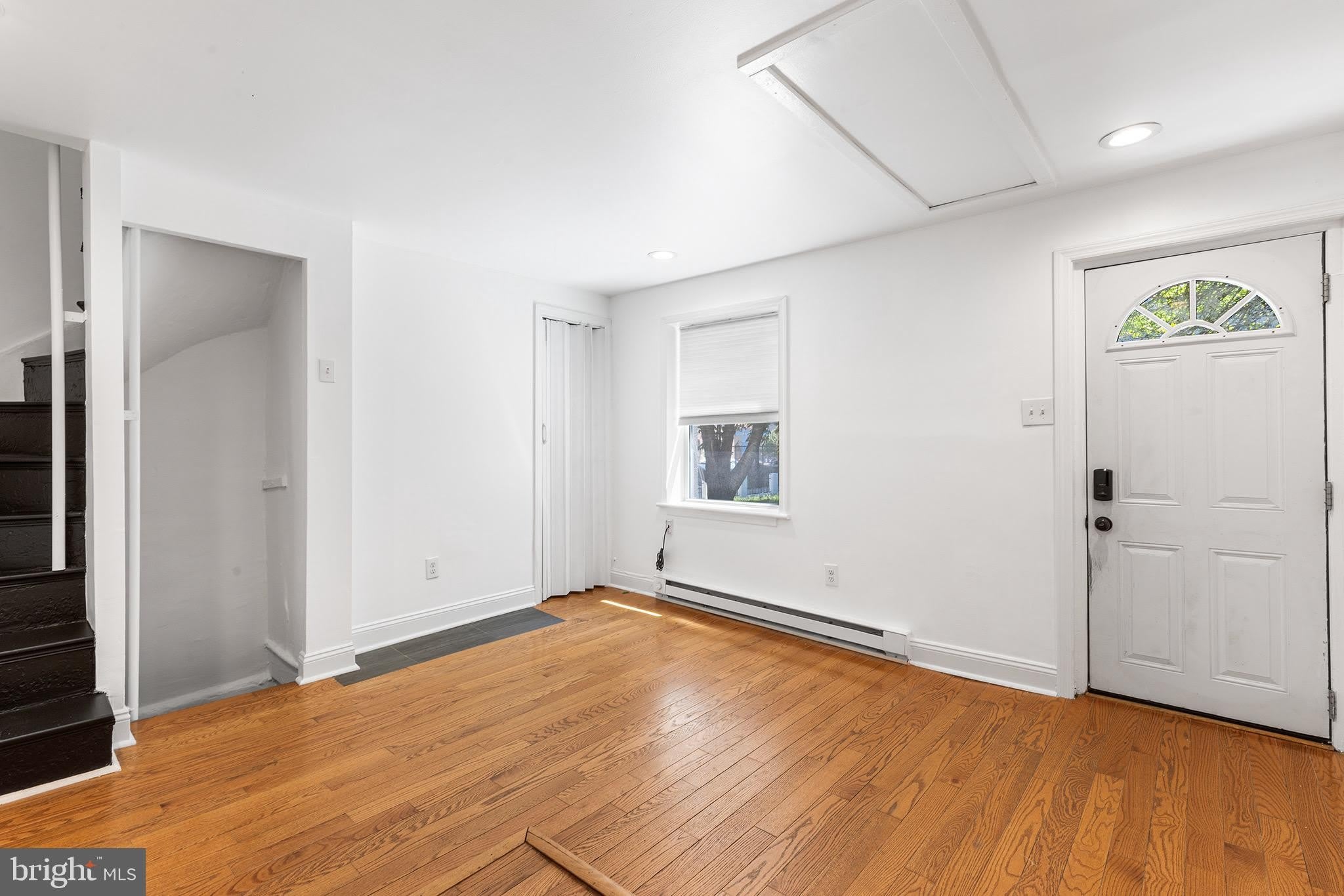 8 BRISTOW Place – photo 5