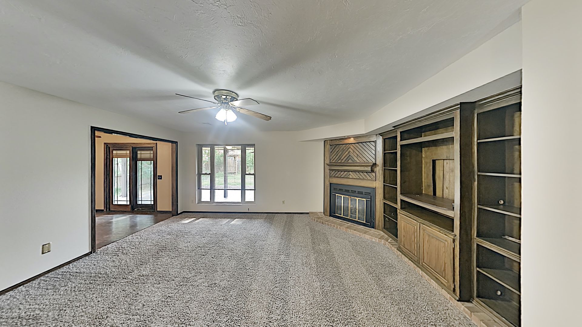 Large 3 Bedroom 2 Bathroom Home In Yukon Schools With Storm Shelter – photo 5
