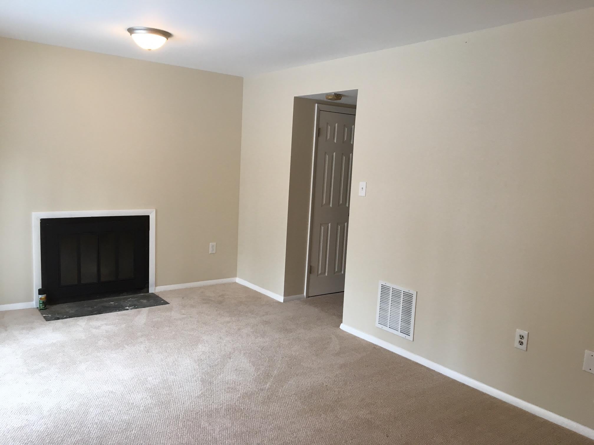 16049 Dorset Road – photo 5