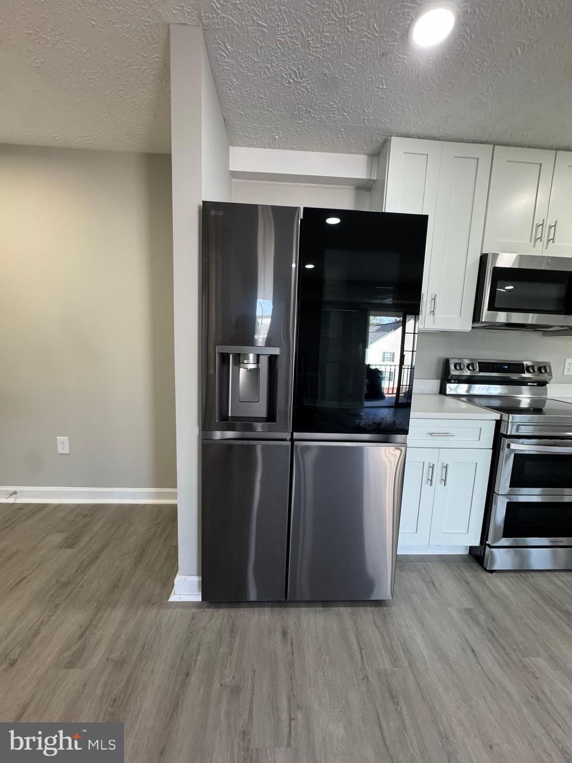 6900 SAINT IGNATIUS Drive – photo 2