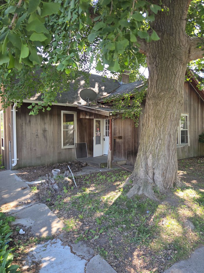 Charming 2 Bedroom Home In Peoria Pet Friendly Move In Ready 50 Off First Month – photo 1