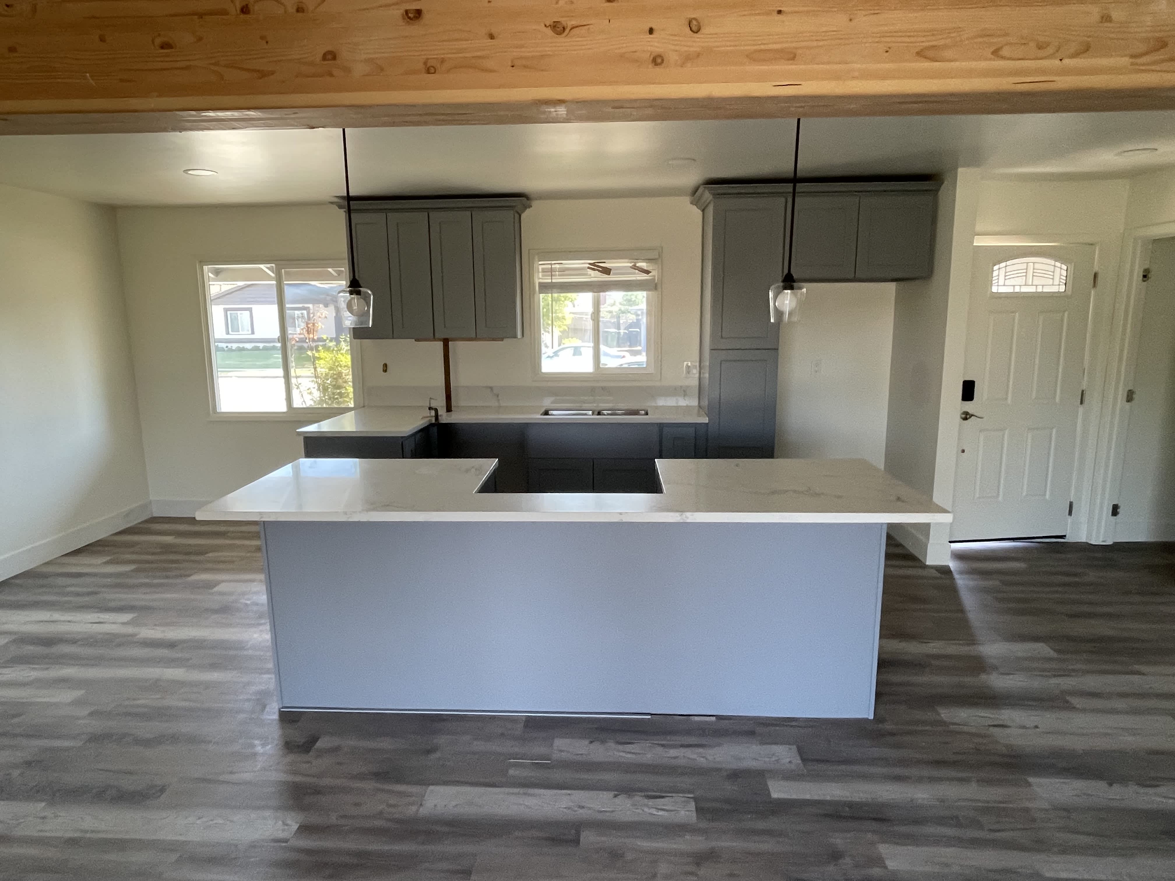 4629 Royal Oak Rd – photo 2