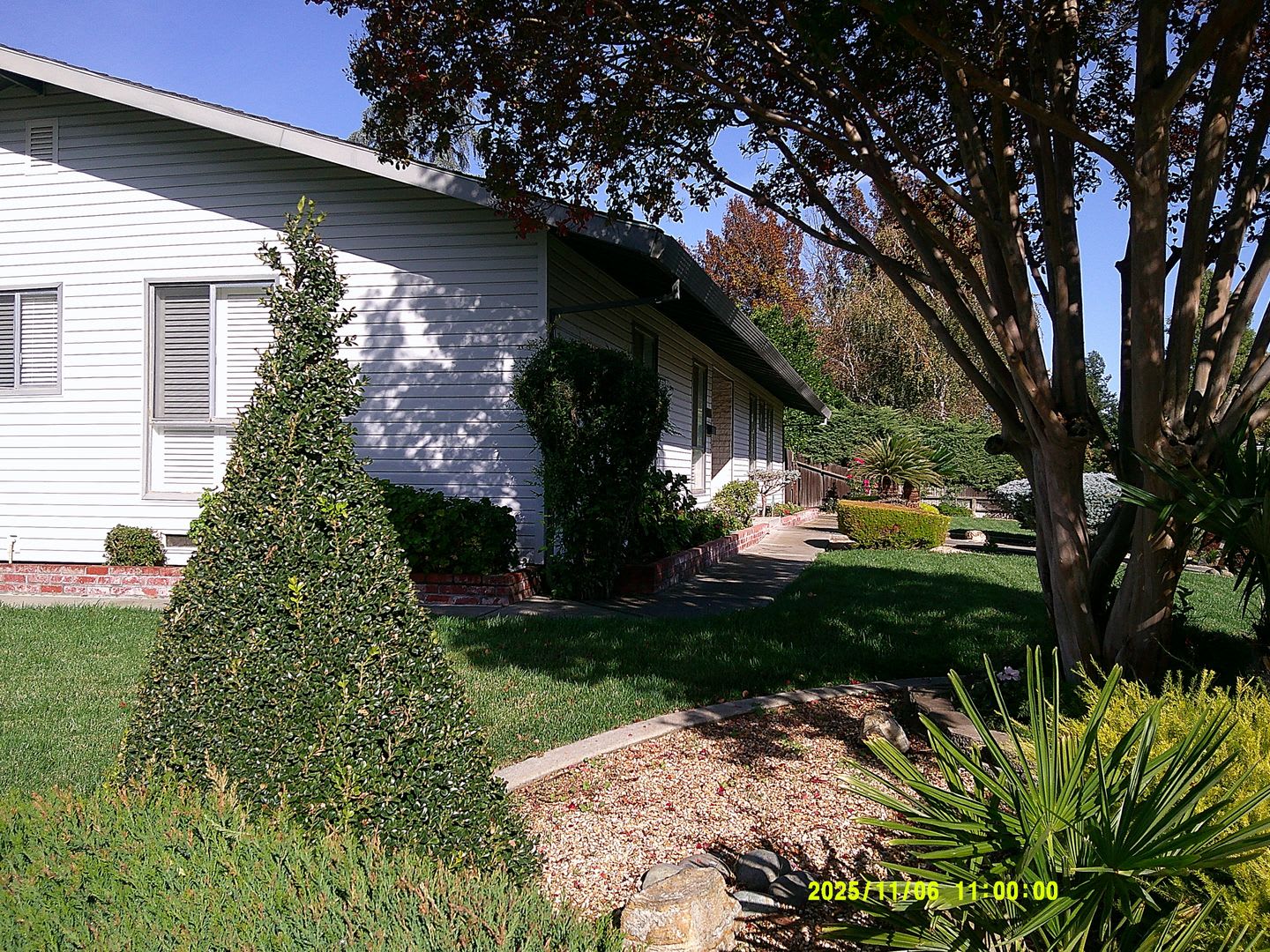 390 S Almond St.(RENT) Dixon, CA 95620 – photo 4