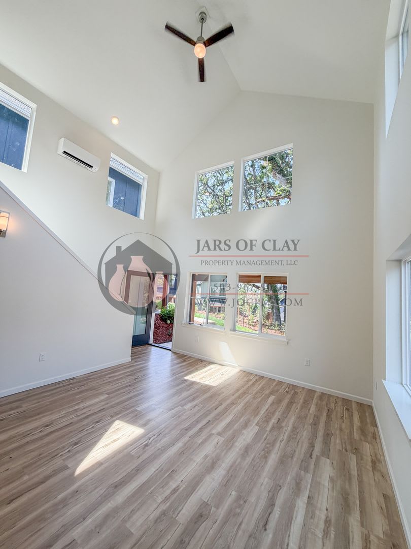Gorgeous & Spacious Cottage in South Salem – photo 5