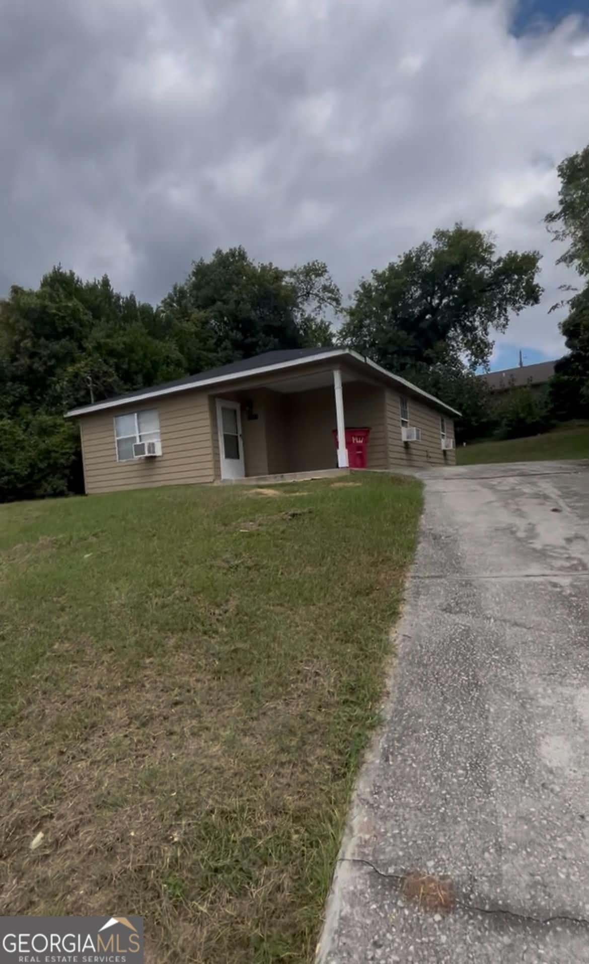 1445 Woodliff Street – photo 1