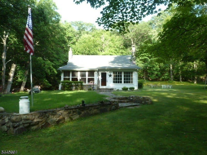 860 Burnt Meadow Rd – photo 2
