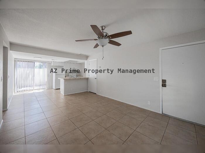 1077 West 1st Street – photo 5