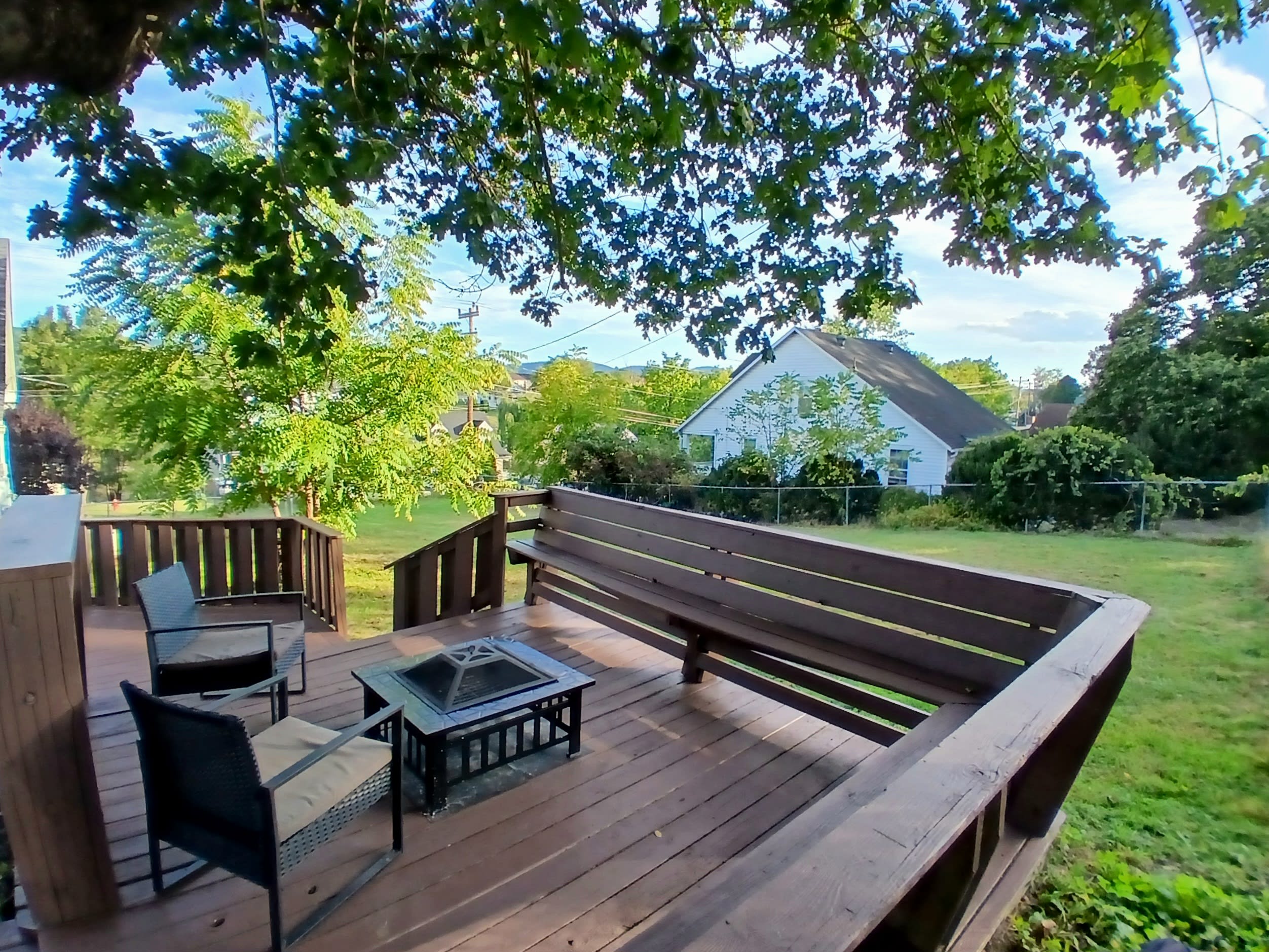 917 Sherwood Ave – photo 4