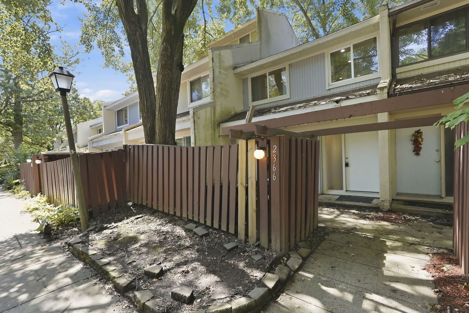 Welcome to Your New Home at 2366 Southgate Square! – photo 1