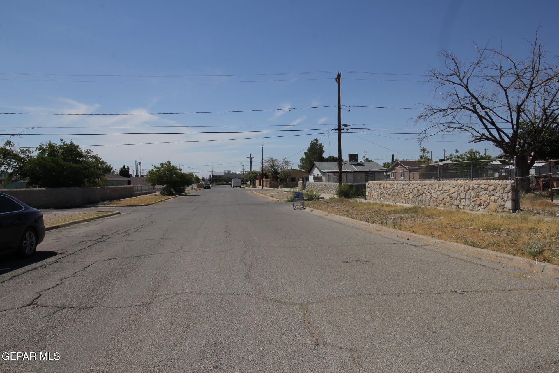 3900 Flory Avenue – photo 2