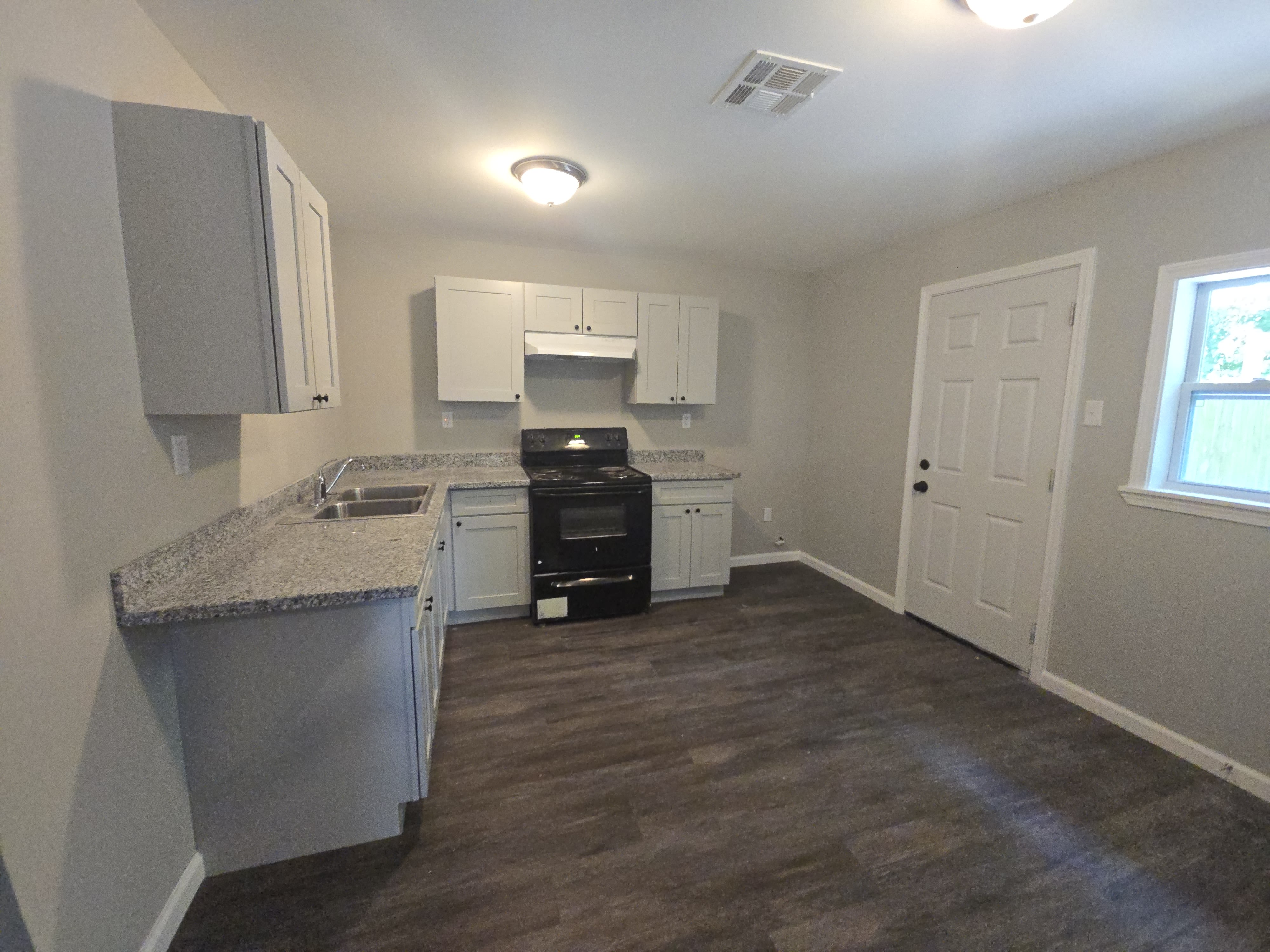 2833 Stacie Dr – photo 1