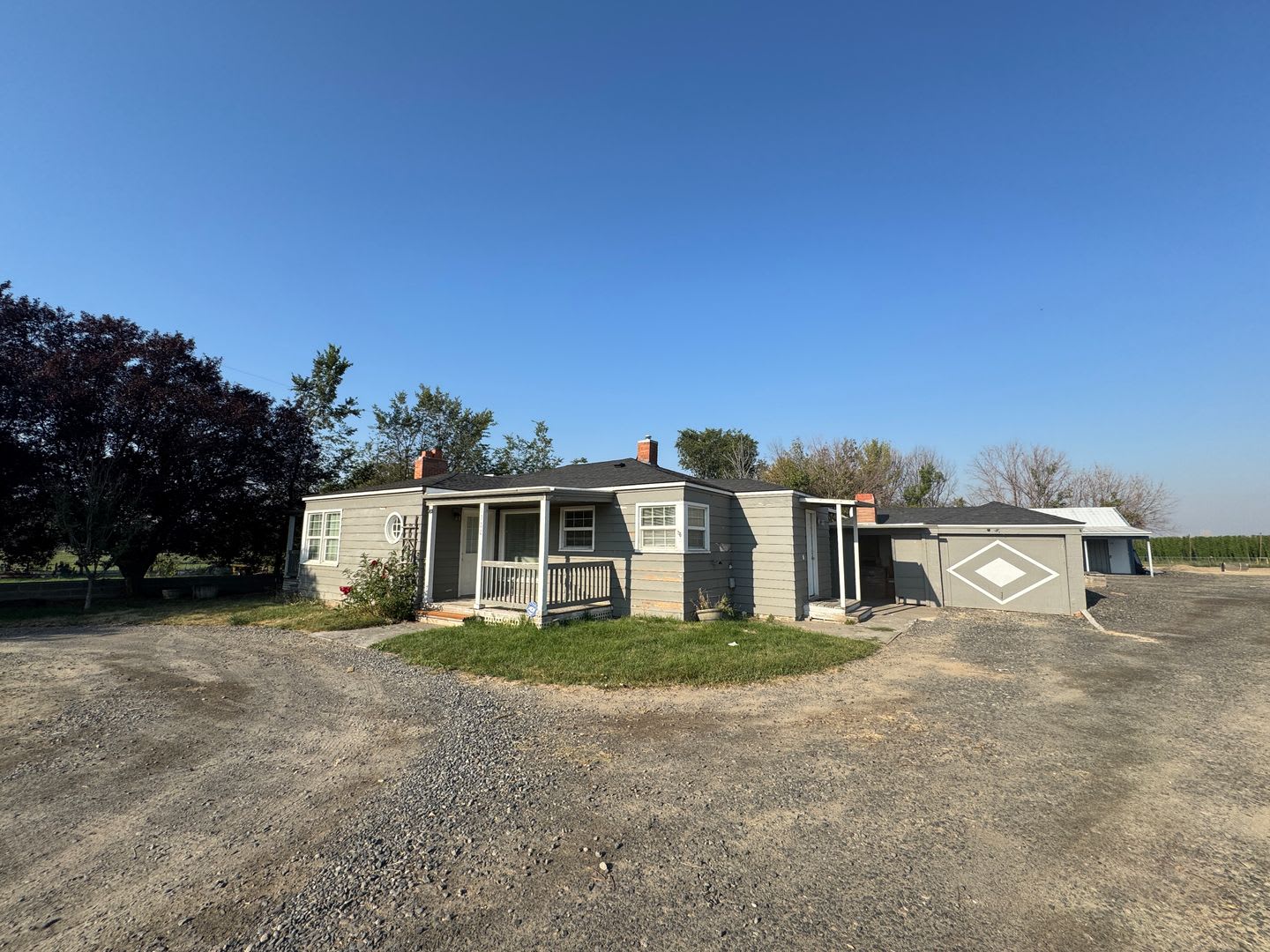 Non-Refundable & Security Deposit Total: $1650.00 – photo 2