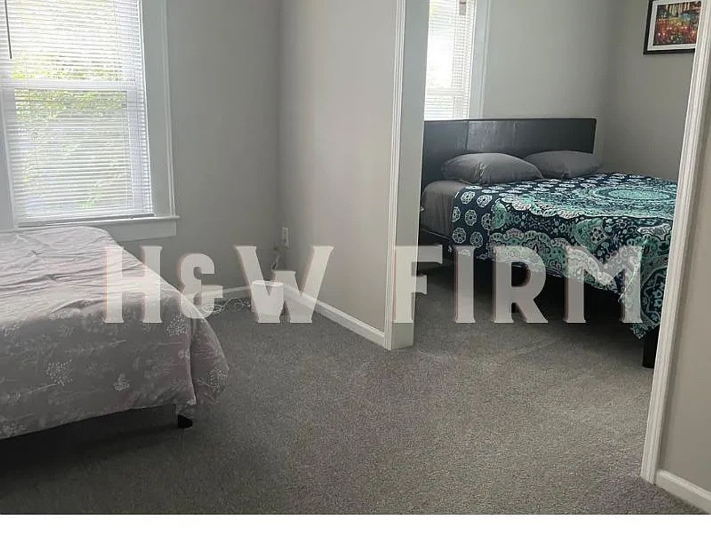 Room in 5 Bedroom Home at Formosa Ave – photo 4