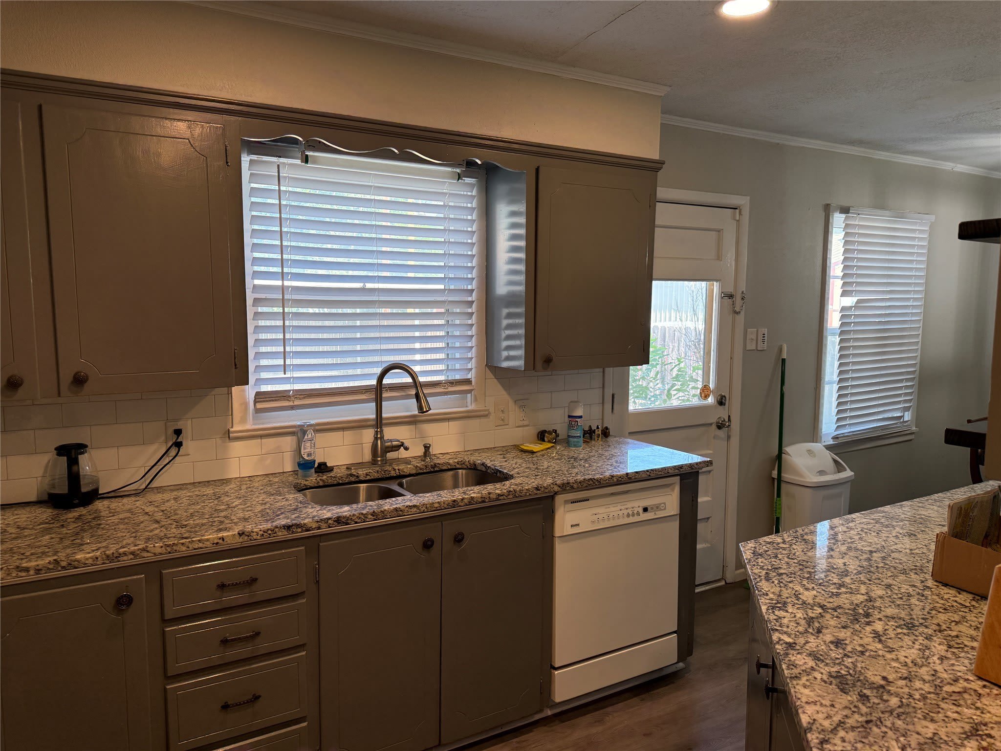 750 Briarwood Street – photo 3