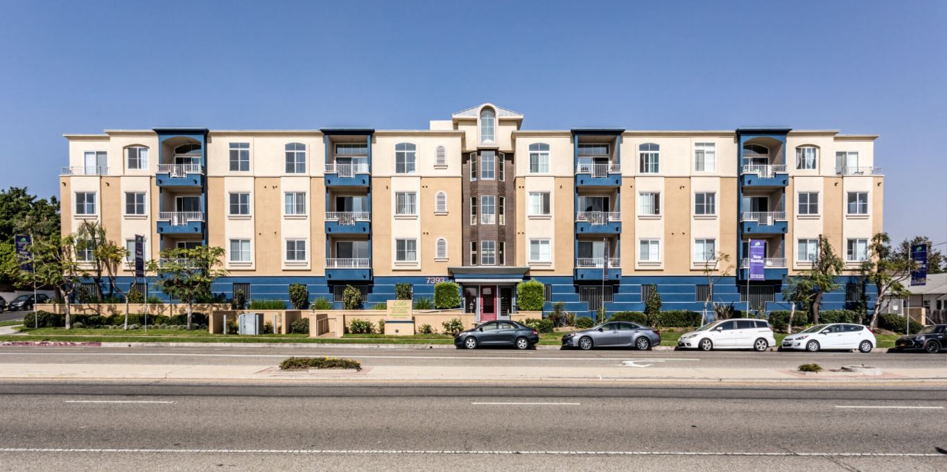 Mh 1186 W 37Th Pl – photo 2