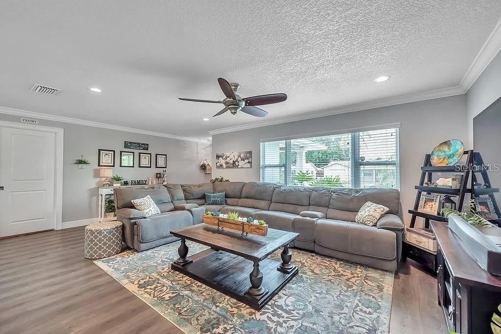 6770 15TH Avenue N – photo 3