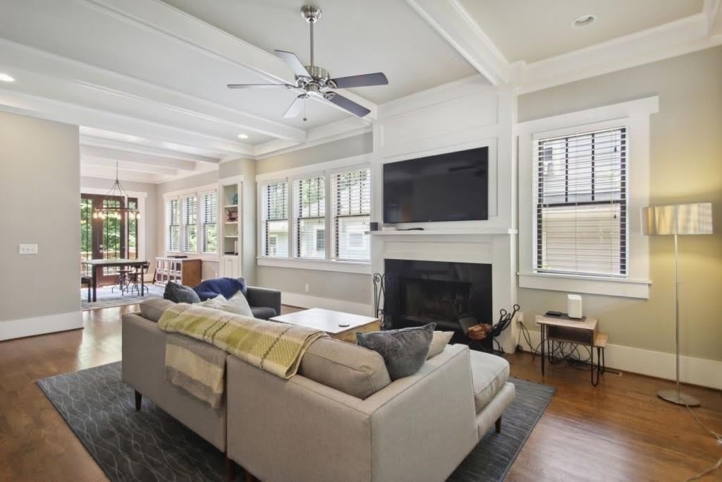519 N Highland Avenue NE – photo 3