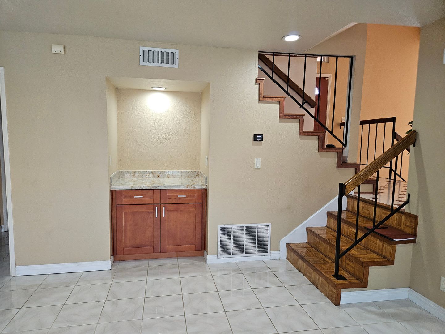 Stunning Evergreen 3 Bed 2 5 Bath Home Nestled In Private Court With Swimming Pool – photo 5