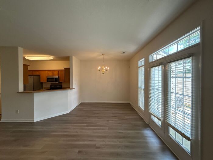 4606 Kingsland Court – photo 3