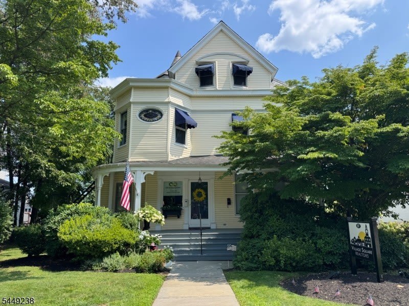 87 Park St – photo 1