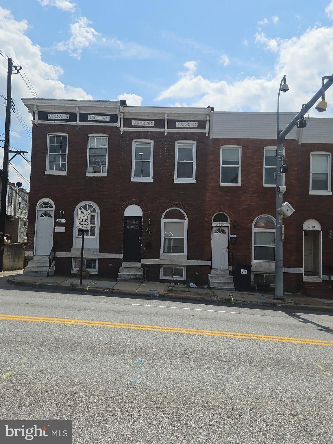 2817 ORLEANS Street – photo 1