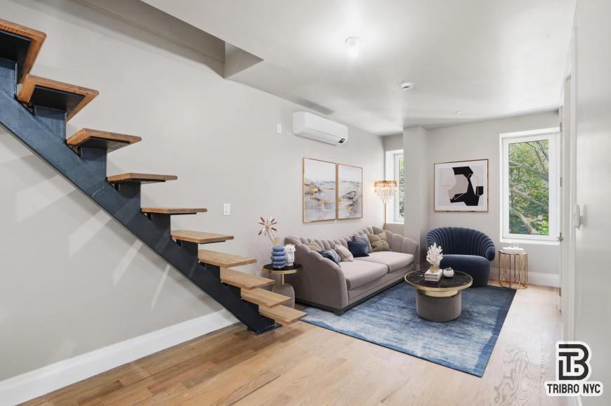 129 Russell Street – photo 2