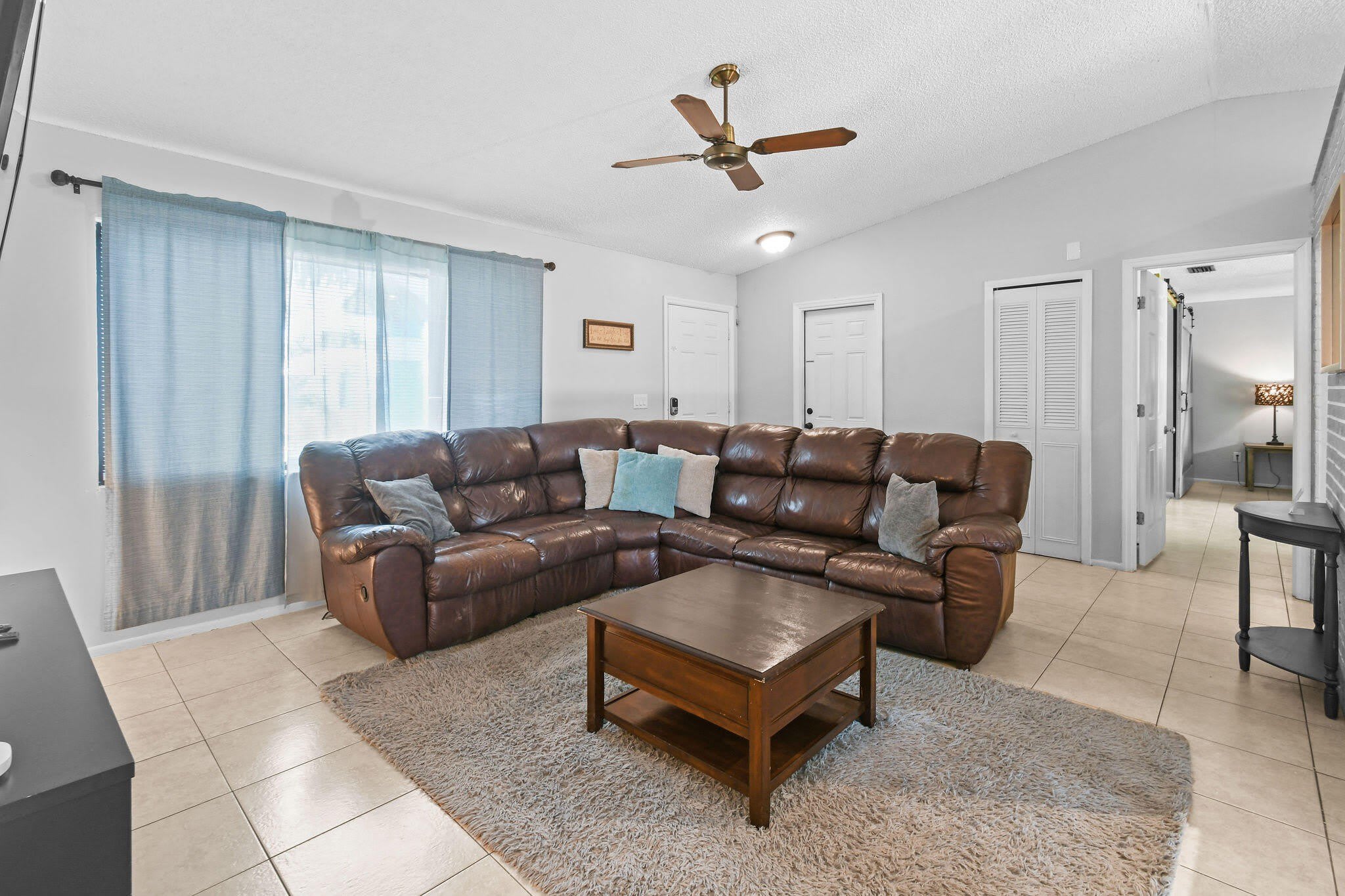 767 SE CHALOUPE Avenue – photo 4