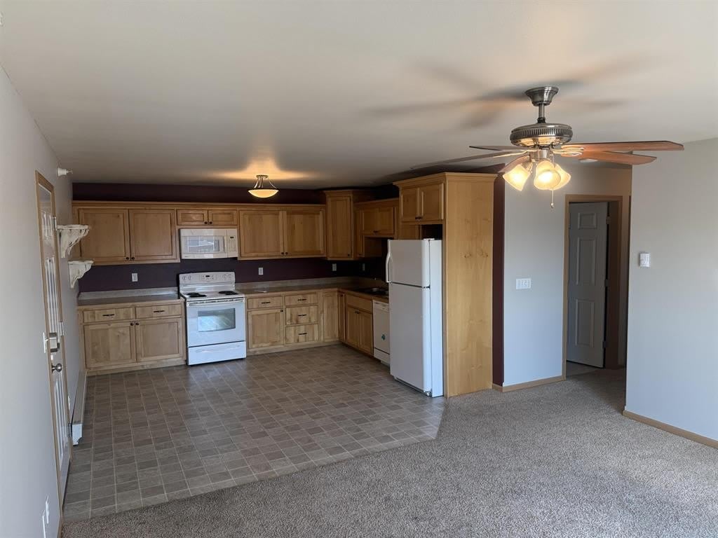 2844 Kent Ave – photo 4