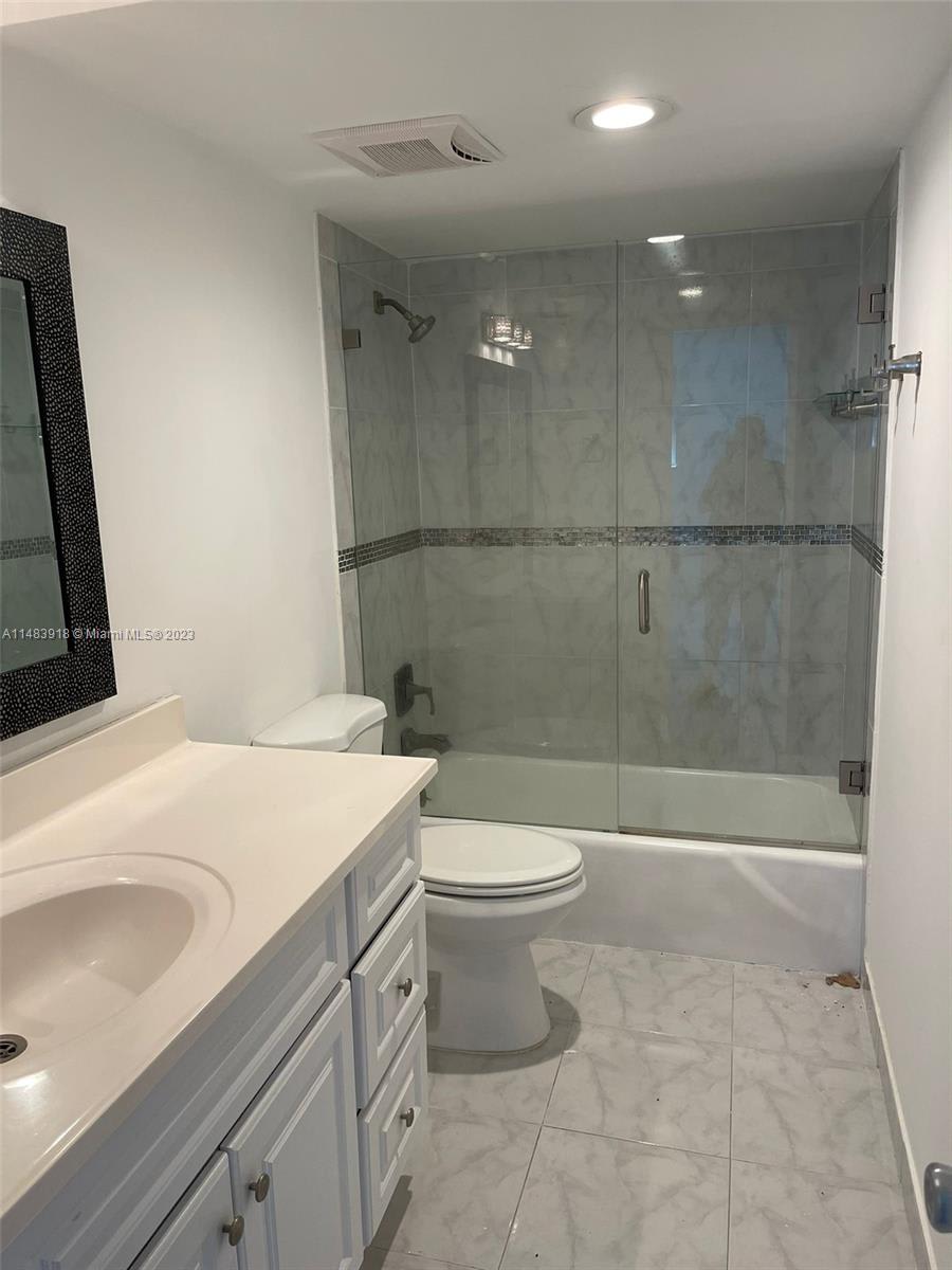 1790 South Treasure Drive – photo 4